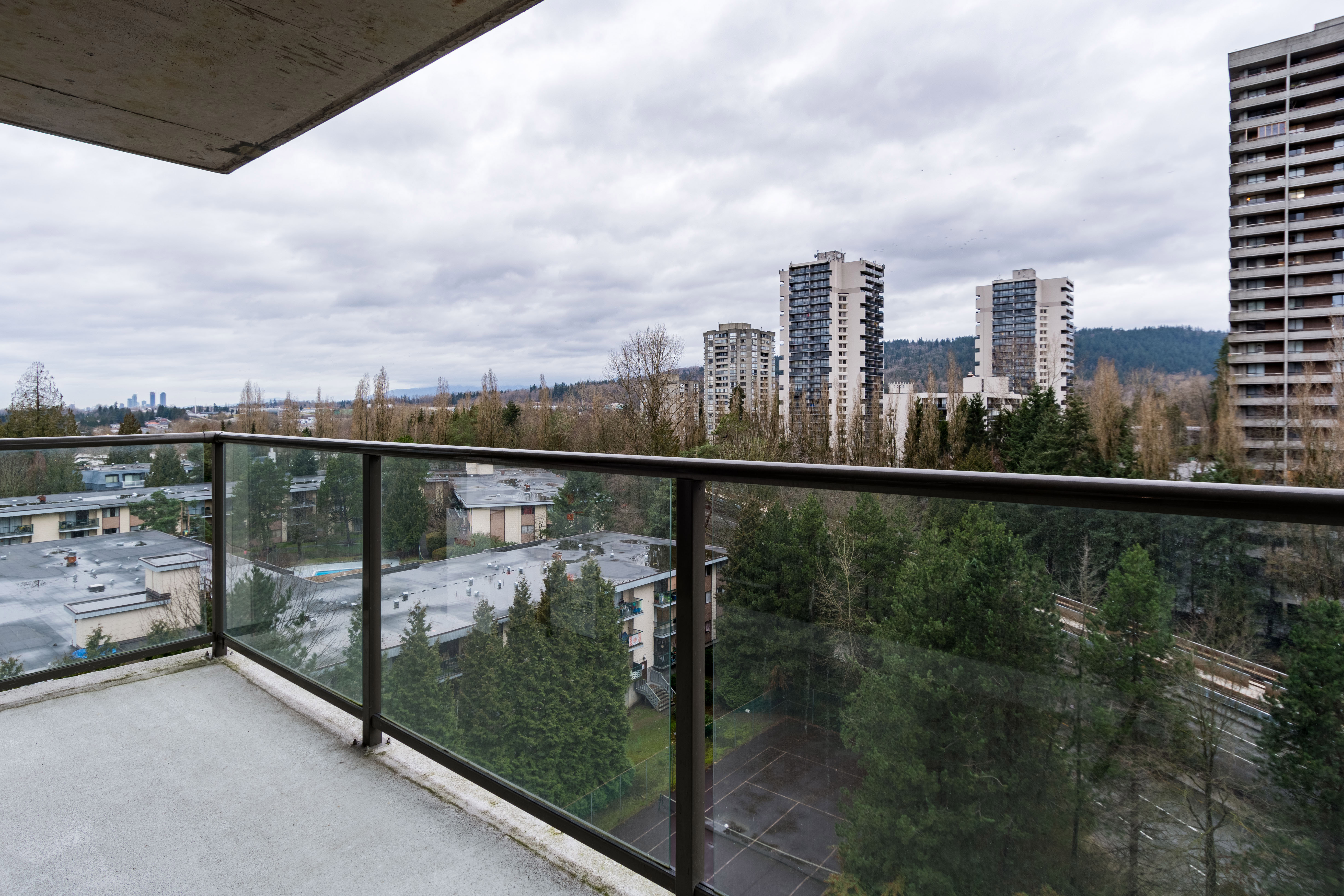 1007 - 3970 Carrigan Court, Burnaby BC 11