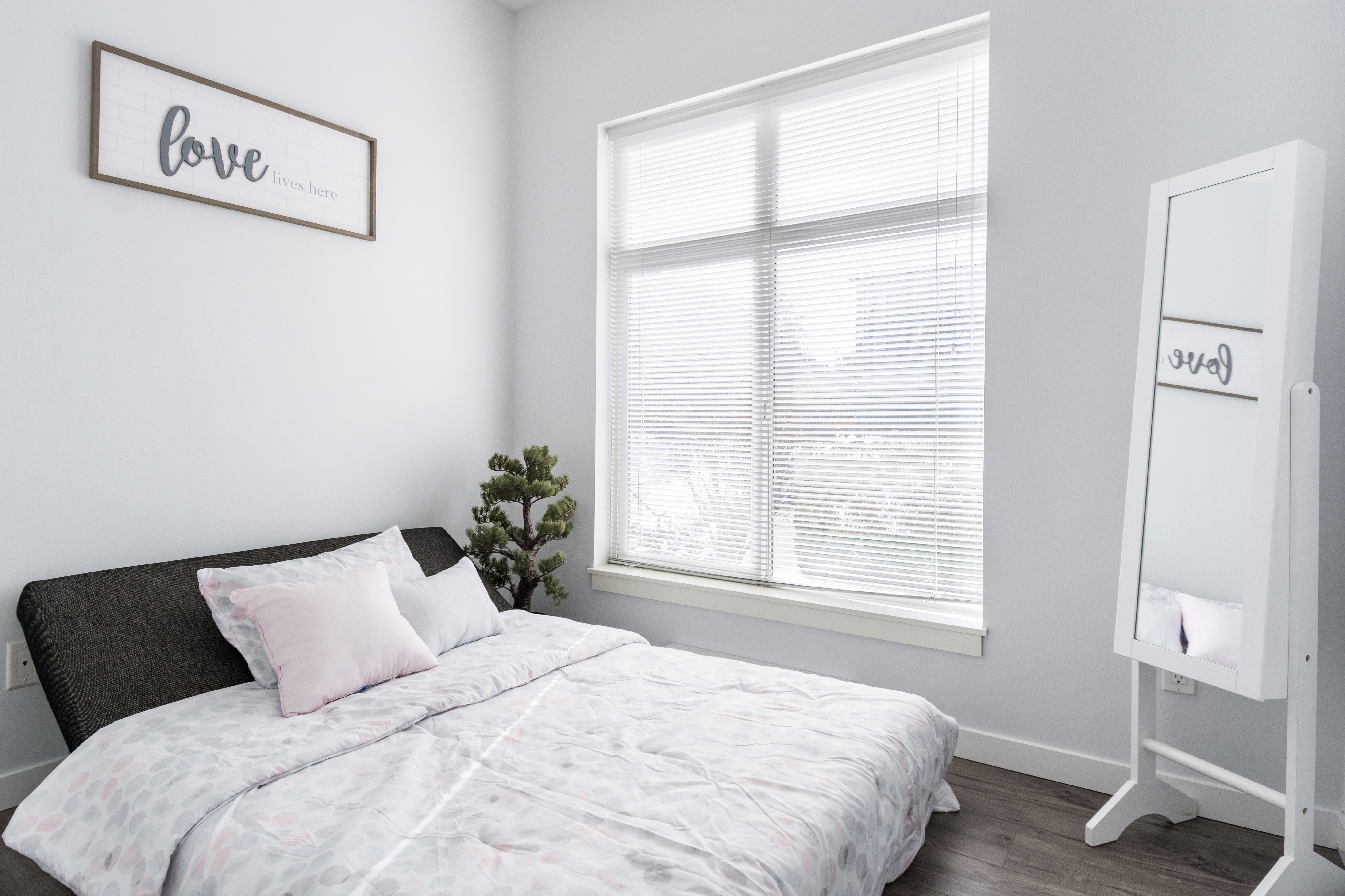 208 13728 108 Avenue, Surrey BC 3