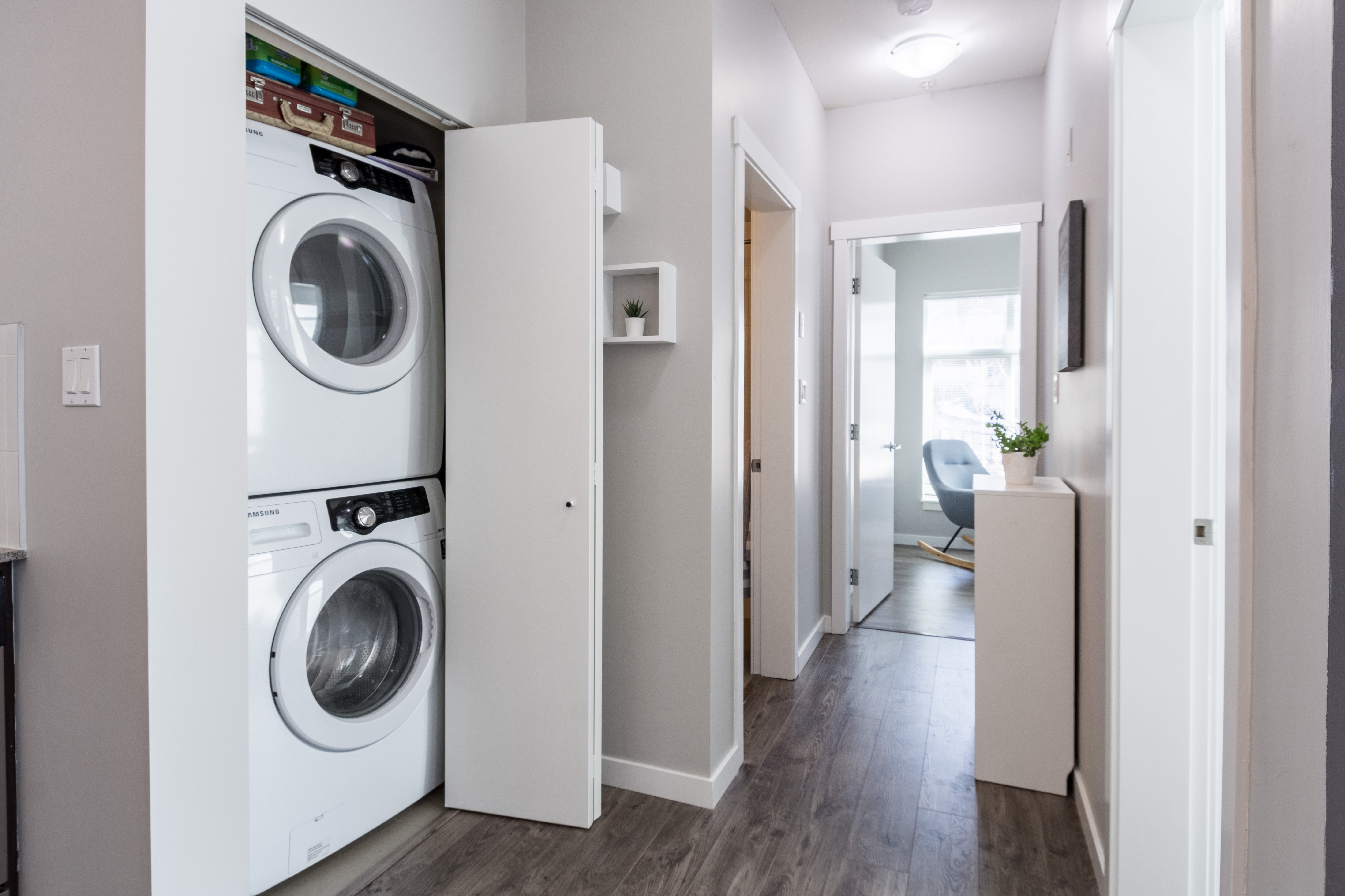 208 13728 108 Avenue, Surrey BC 6