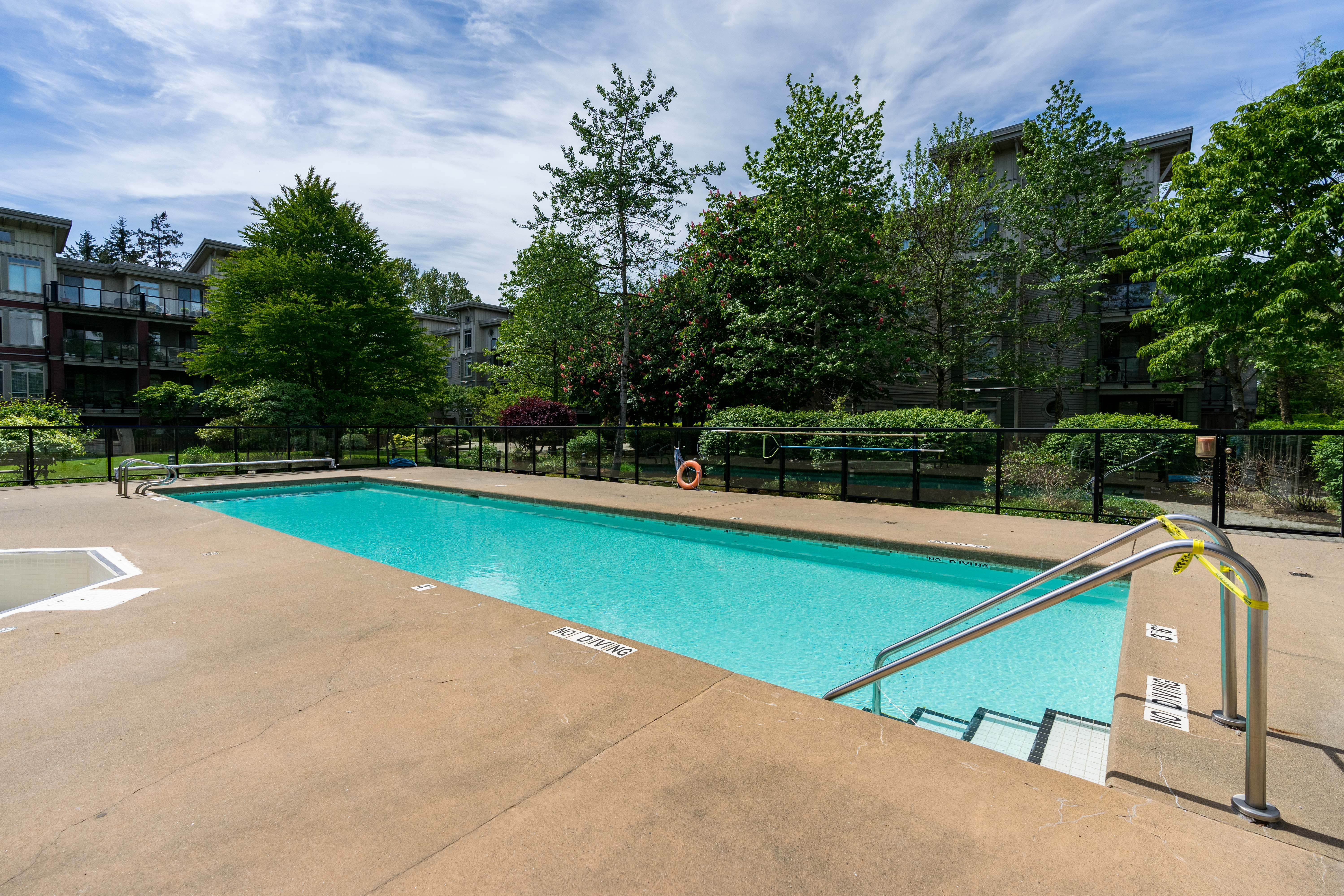 110-15385 101A Avenue, Surrey 20