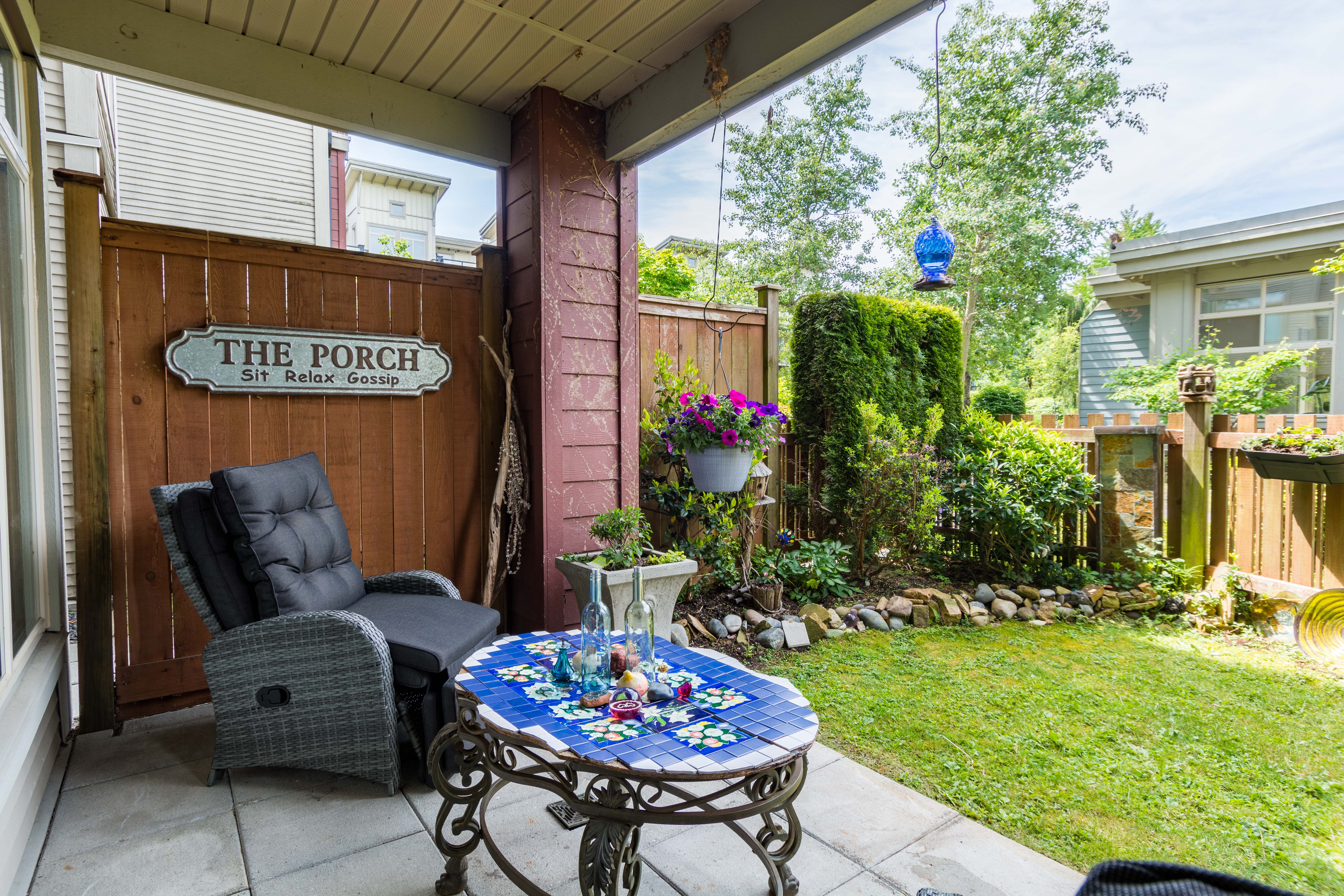 110-15385 101A Avenue, Surrey 14