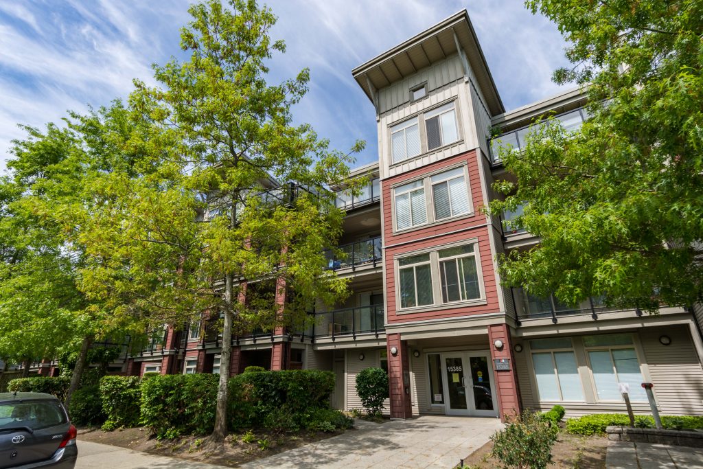 110-15385 101A Avenue, Surrey, V3R 0B4