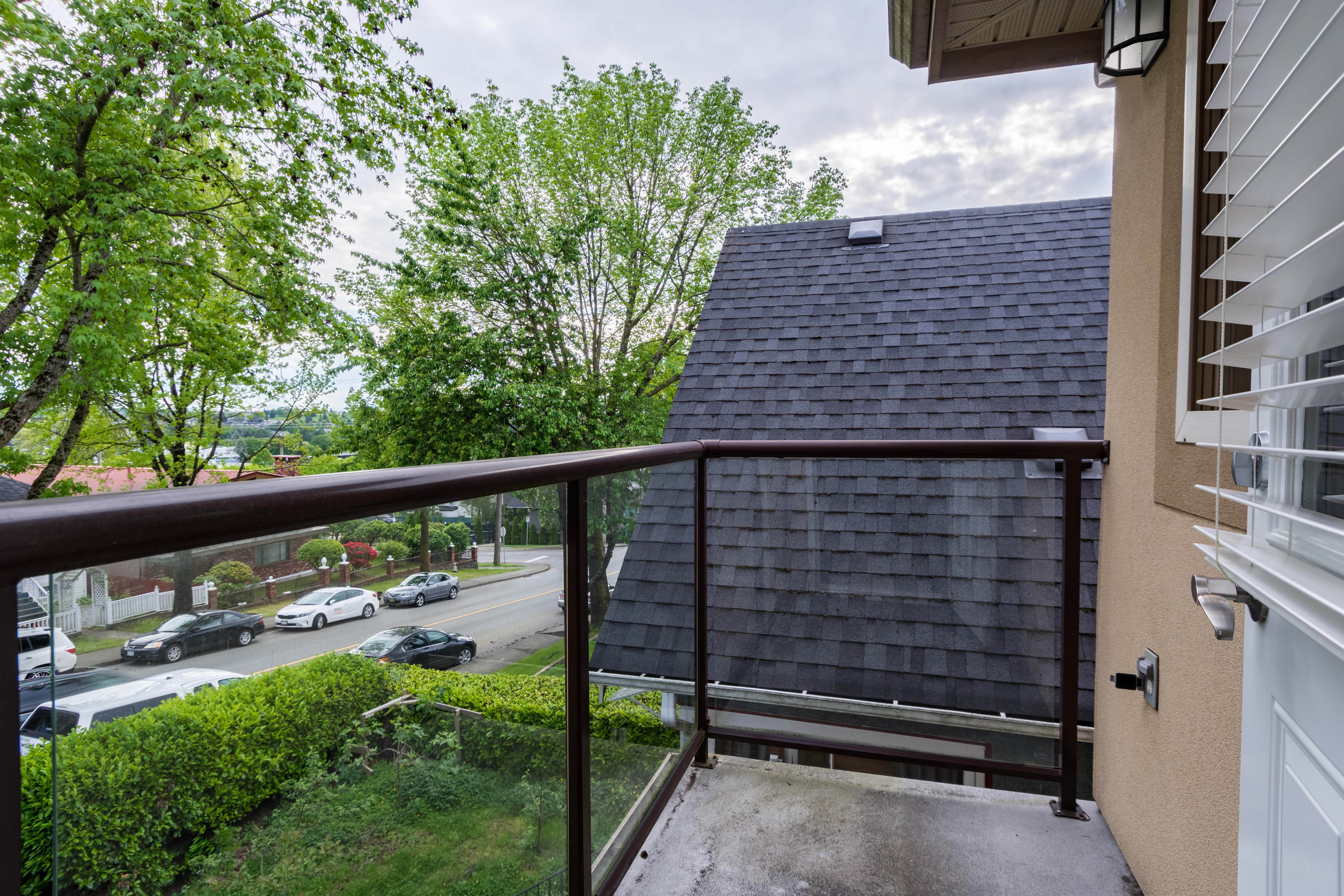 3849 Parker Street, Burnaby 5