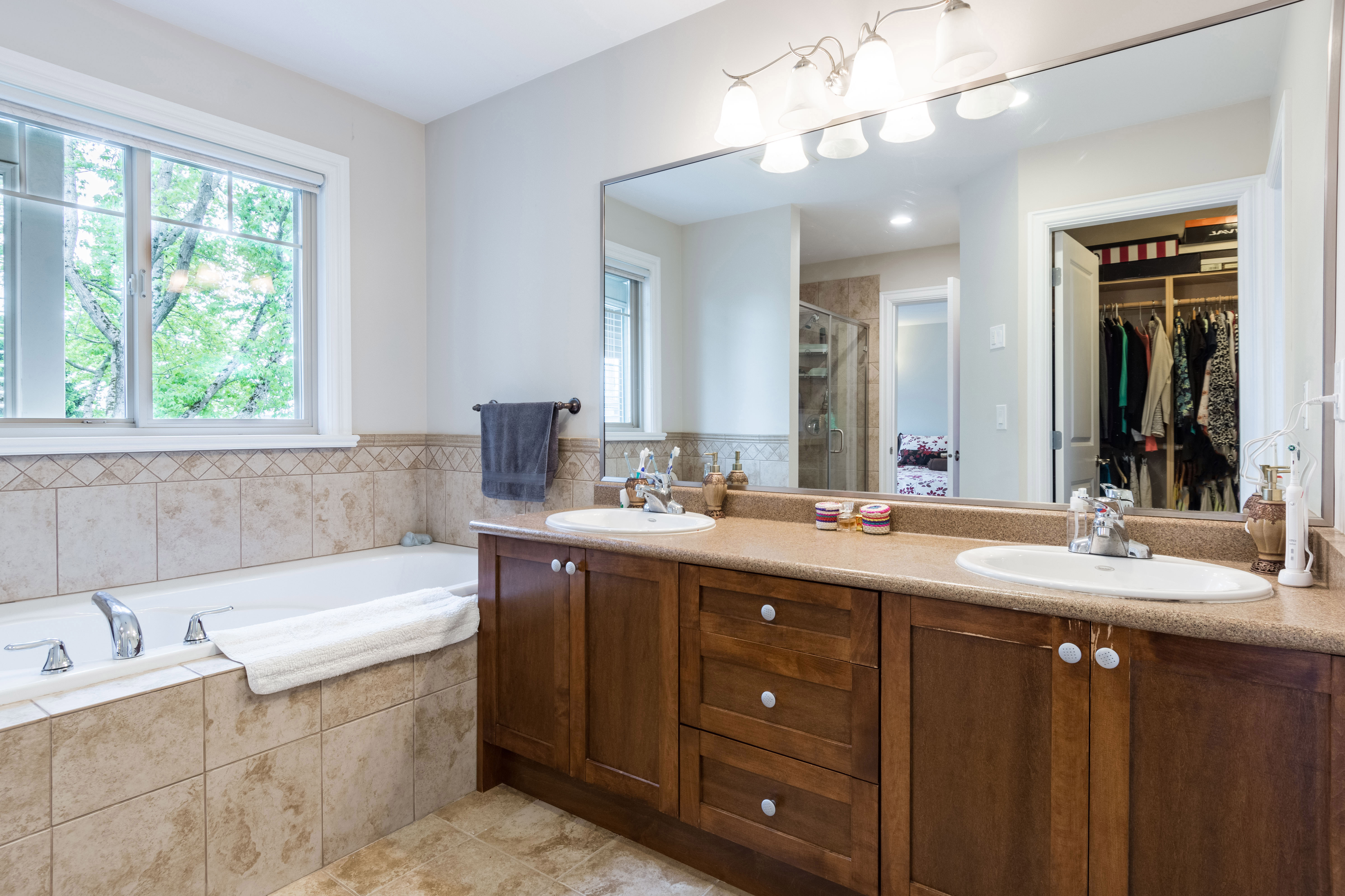3849 Parker Street, Burnaby 10