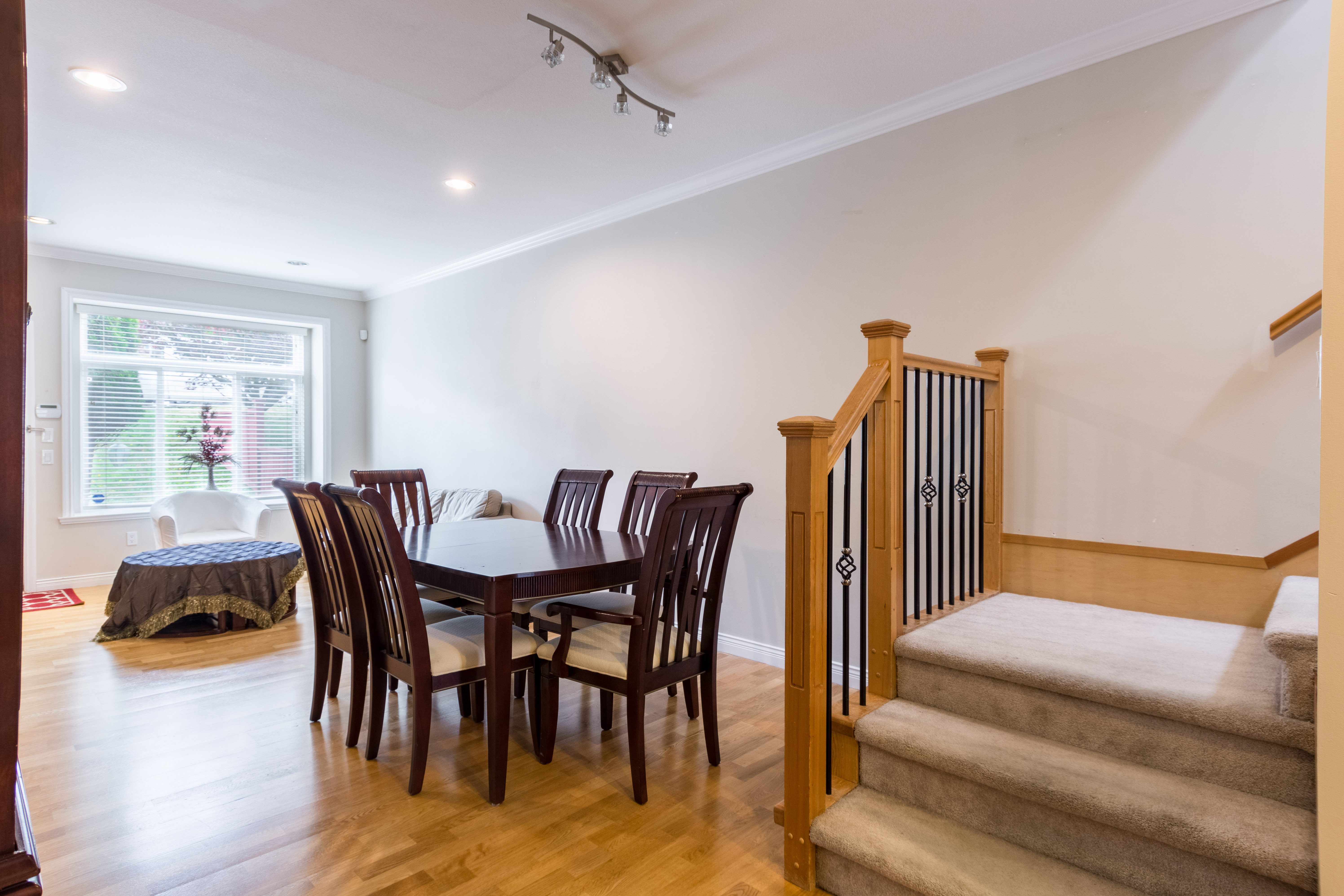 5471 Dominion Street, Burnaby 9