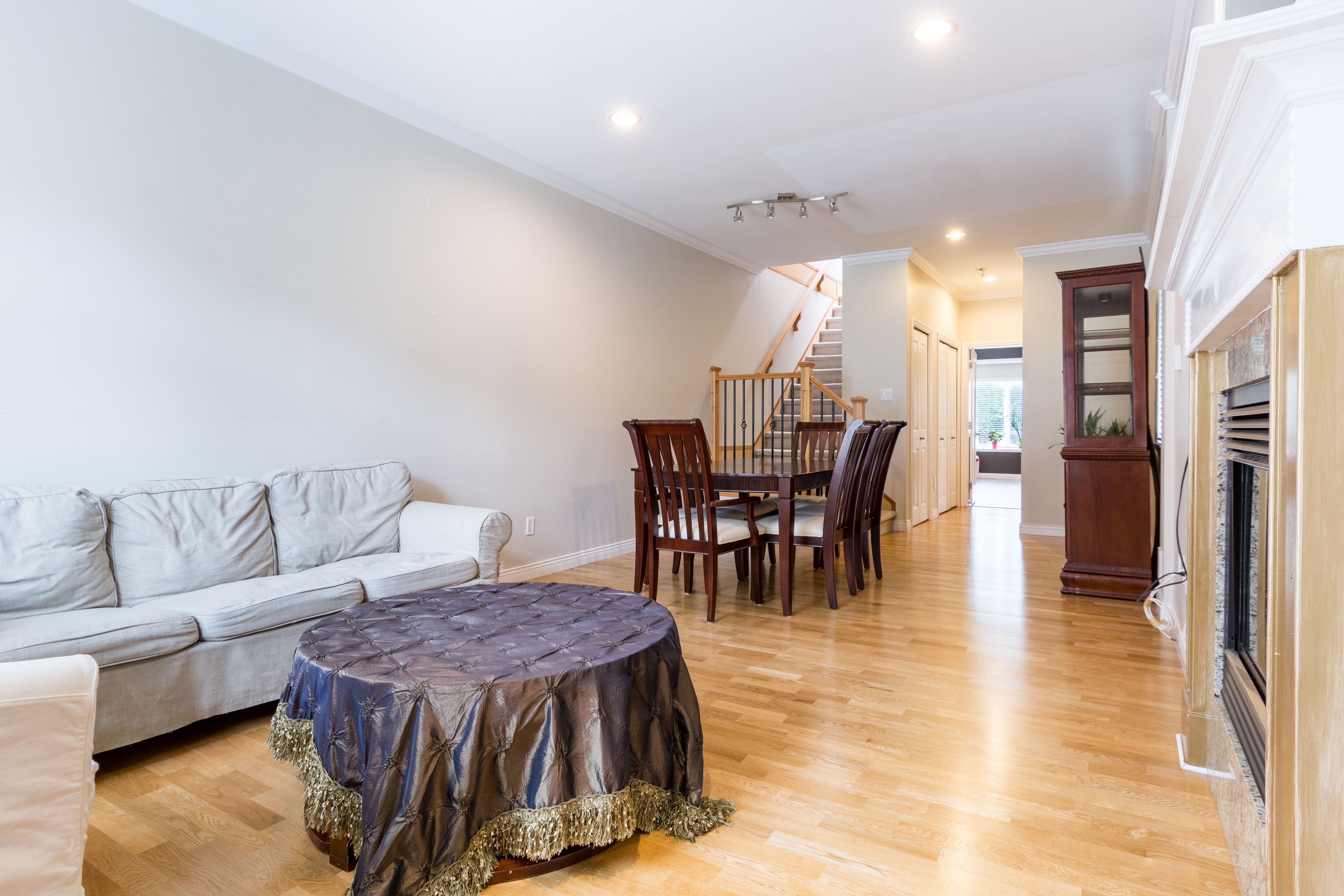 5471 Dominion Street, Burnaby 8