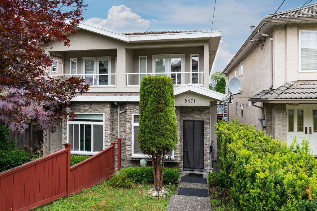 5471 Dominion Street, Burnaby, V5G 1E1