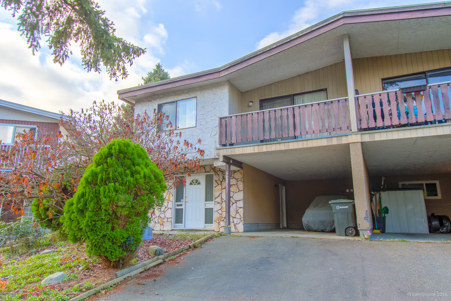 5607 Donovan Avenue, Burnaby South,