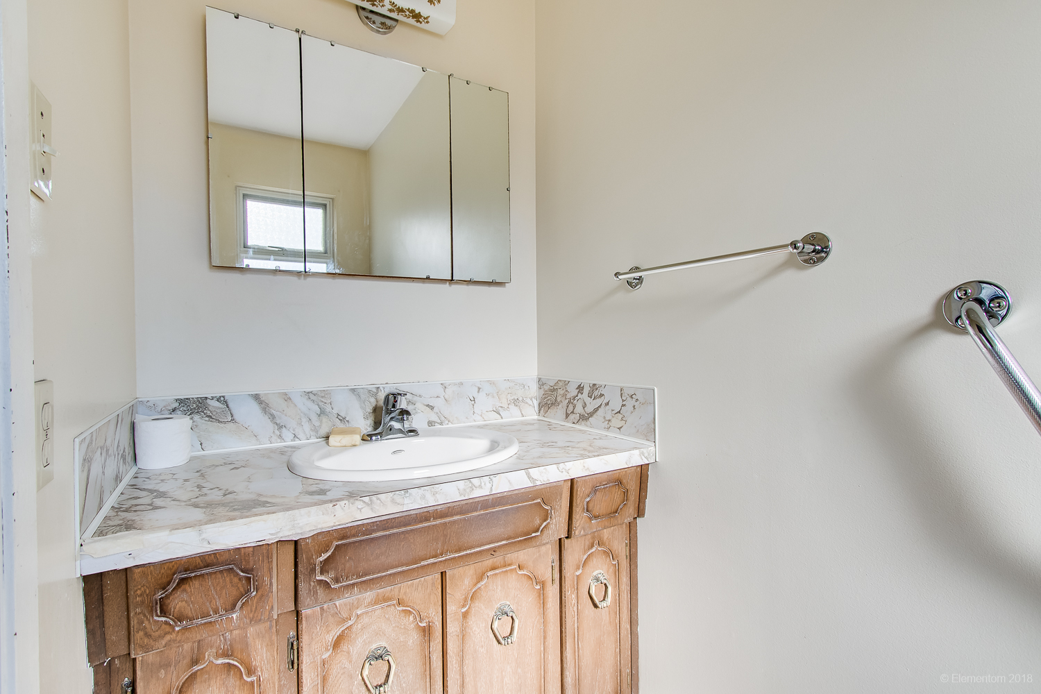 5607 Donovan Avenue, Burnaby South, 11