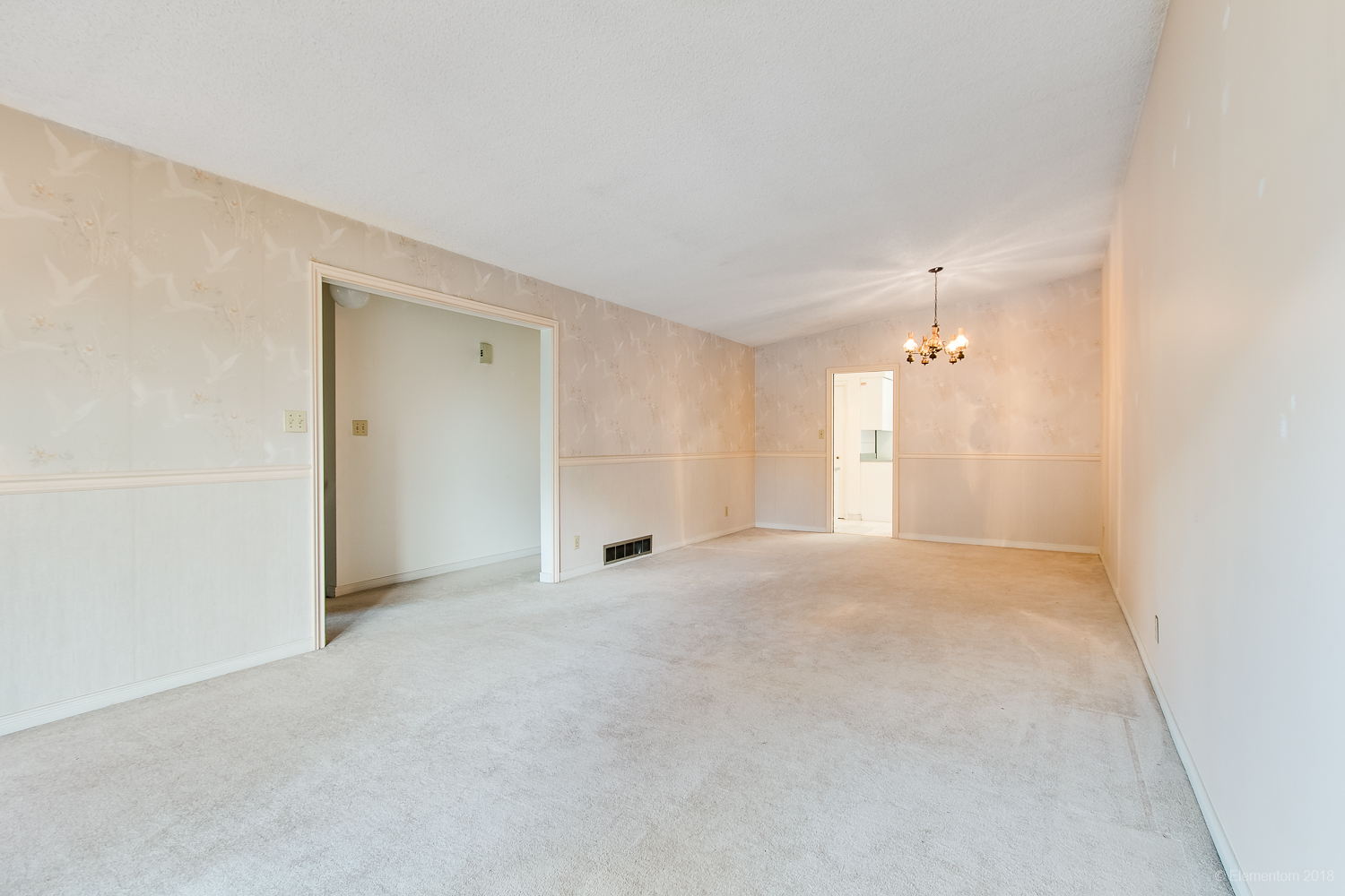 5607 Donovan Avenue, Burnaby South, 5