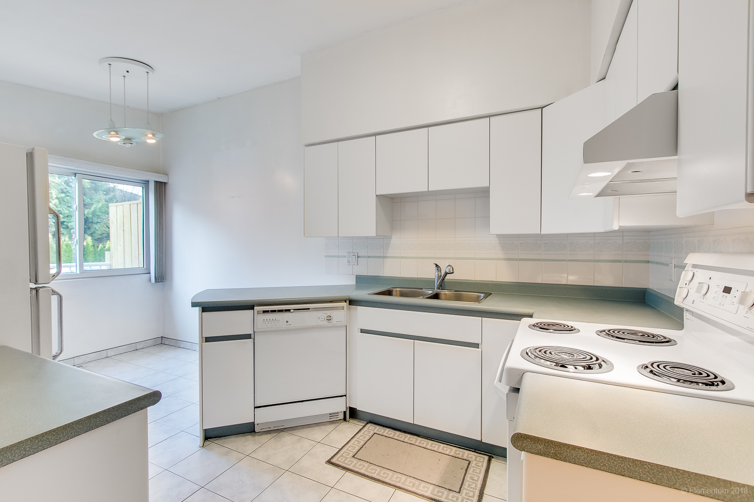 5607 Donovan Avenue, Burnaby South, 13