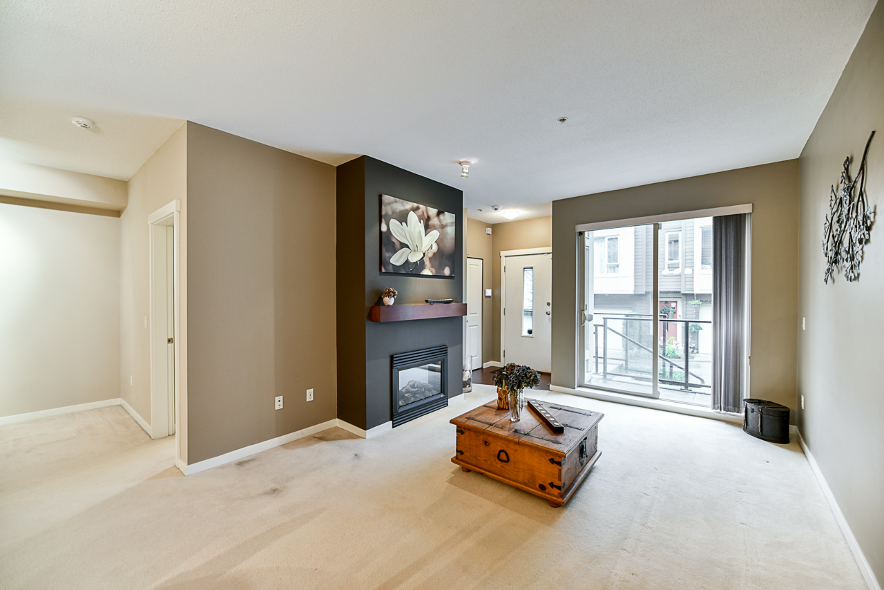 32 9229 University Crescent, Burnaby, V5A 4Z2 5