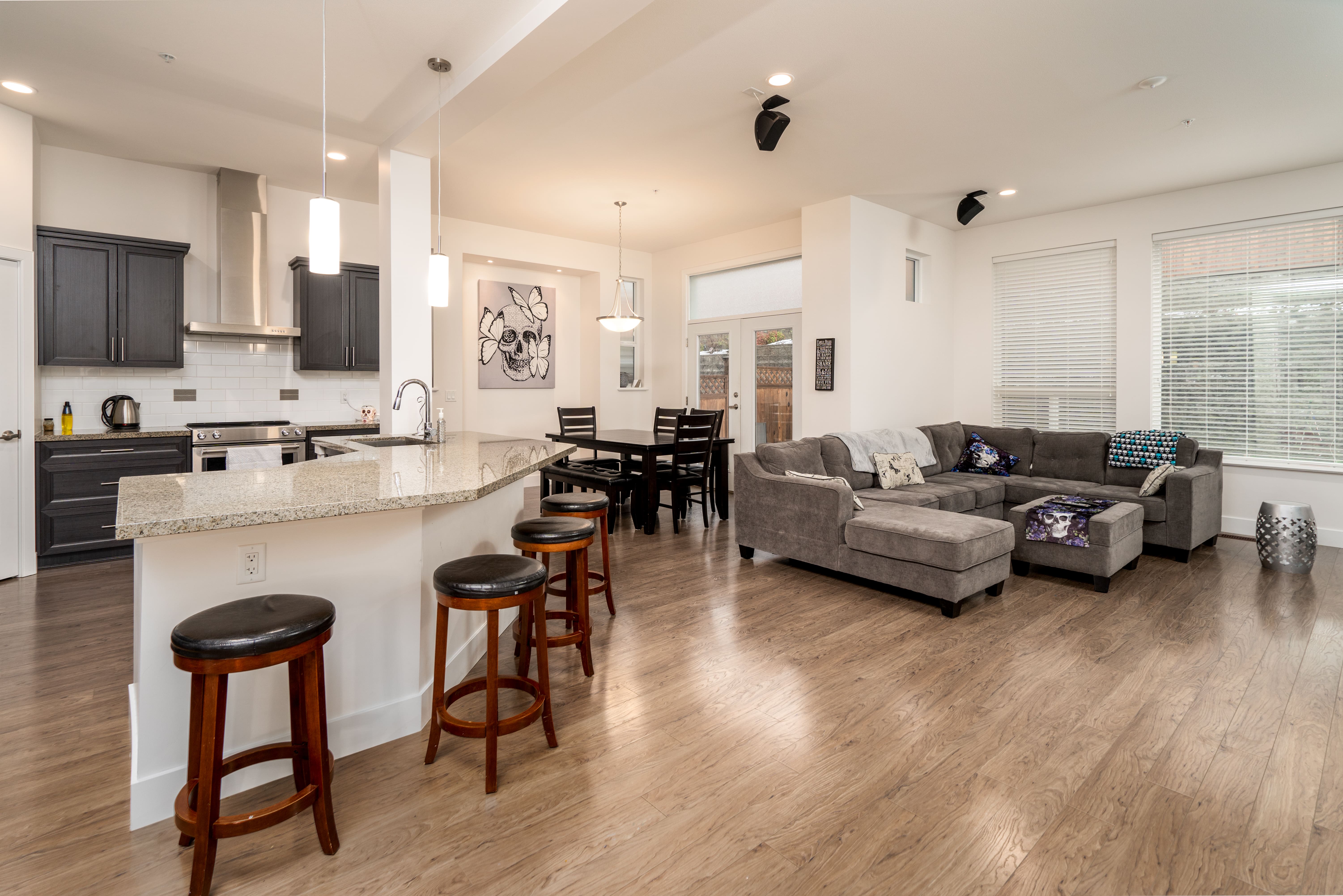 10512 McEachern Street, Maple Ridge 14