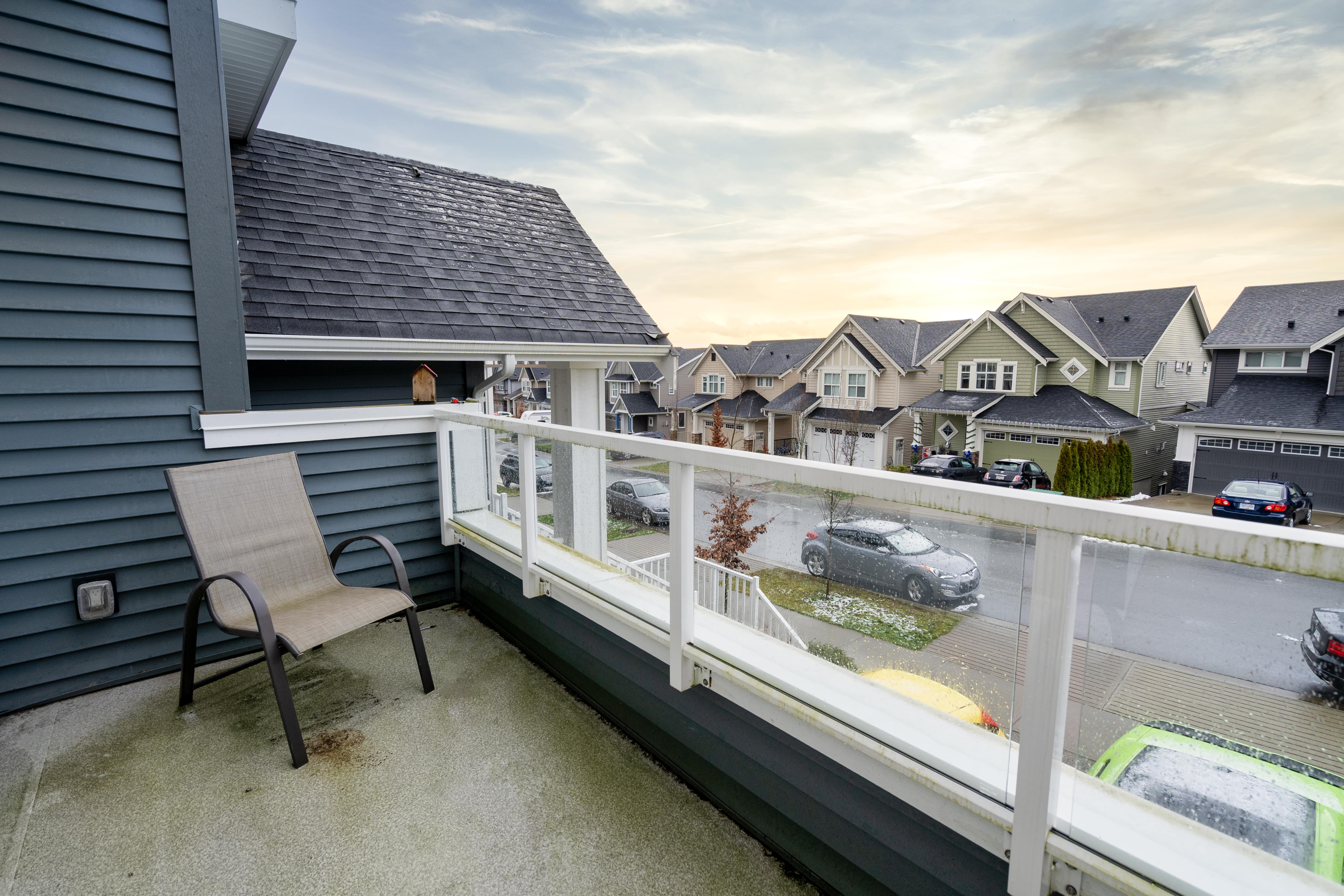 10512 McEachern Street, Maple Ridge 2