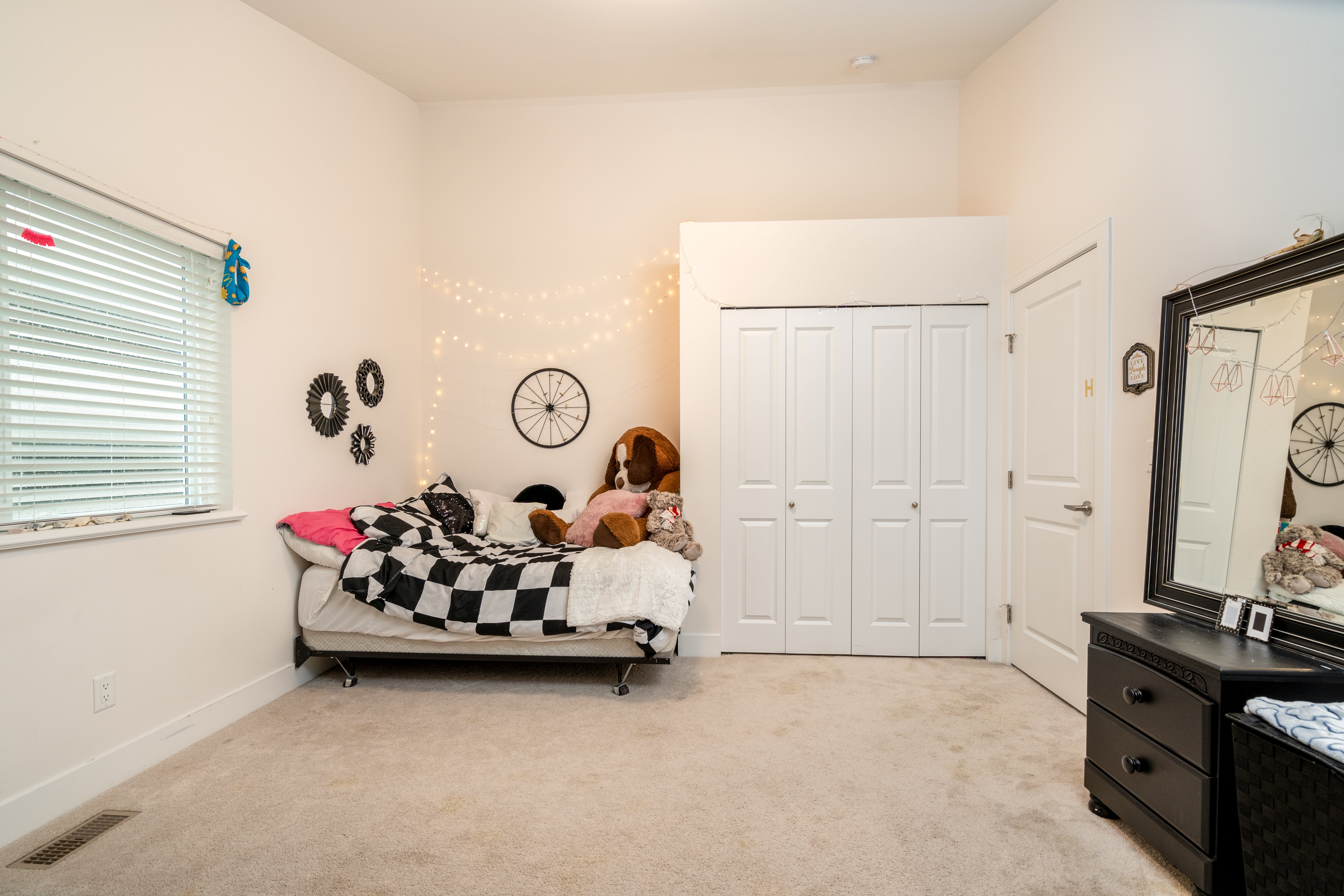 10512 McEachern Street, Maple Ridge 7