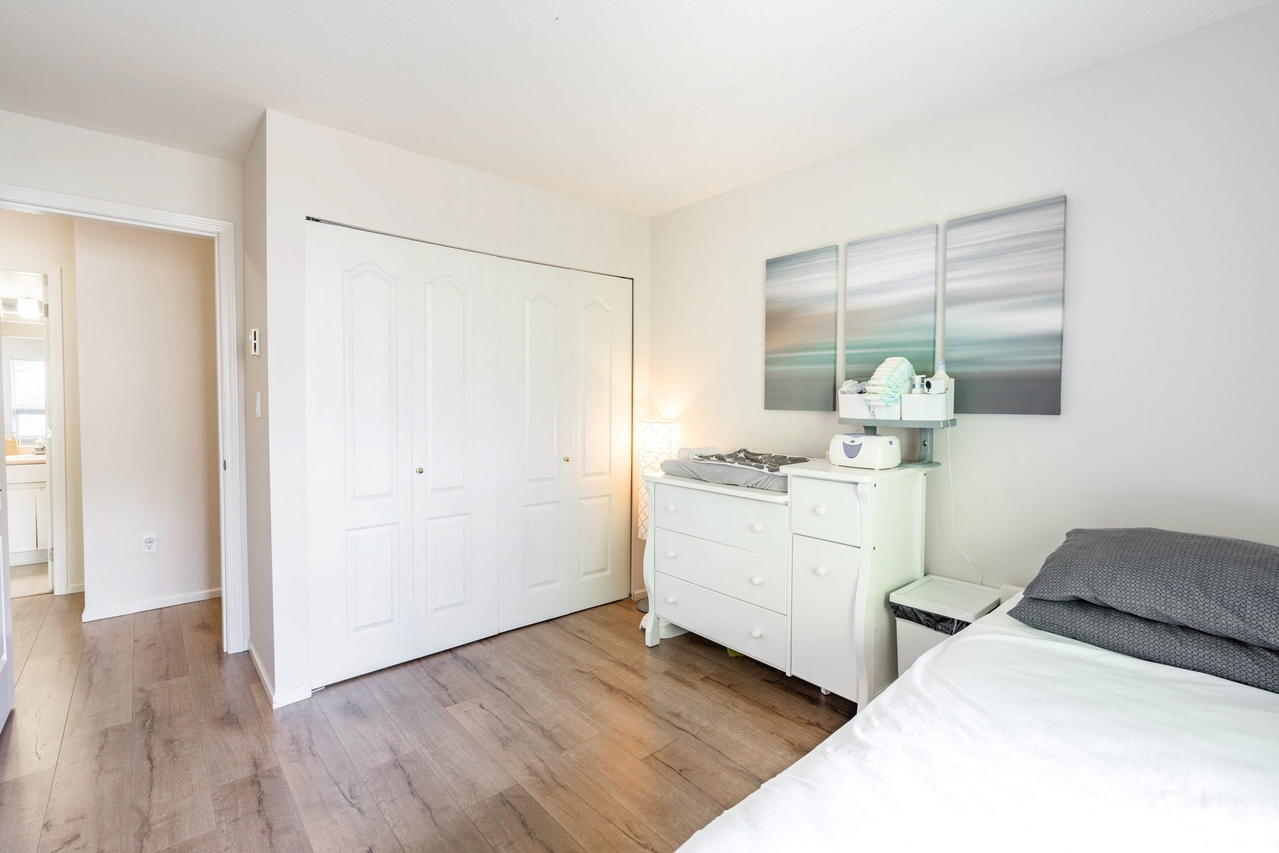 302 9650 148 Street, Surrey 17