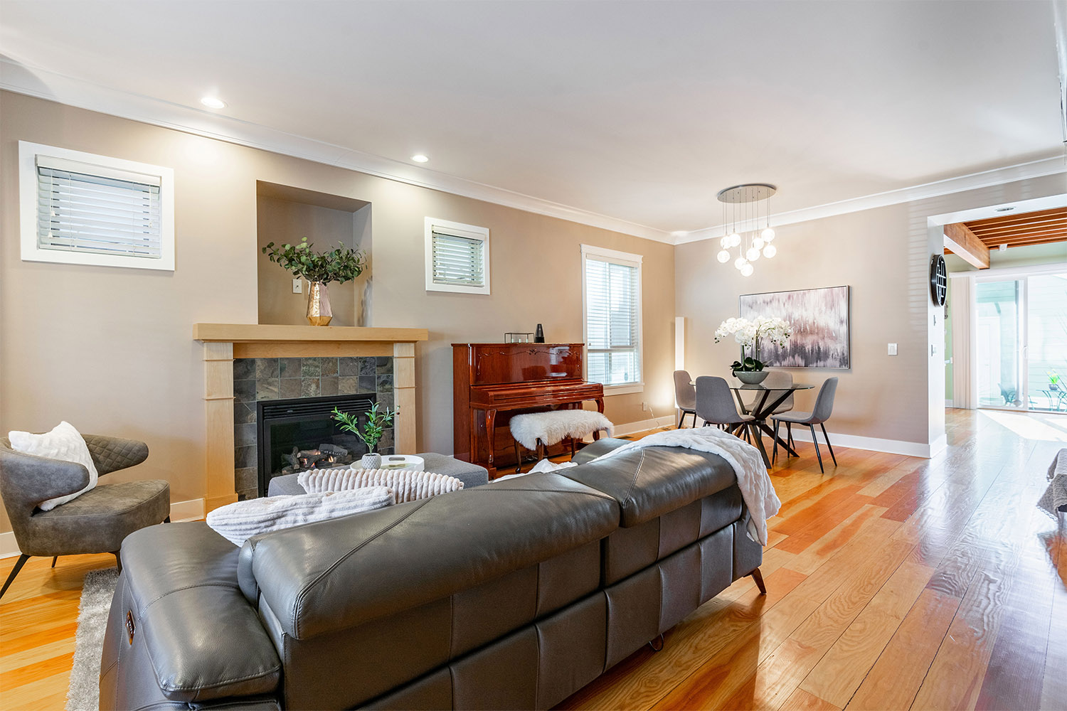 238 Furness Street, New Westminster 21