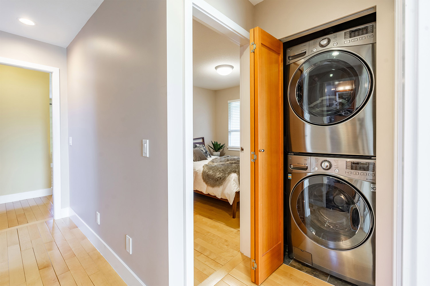 238 Furness Street, New Westminster 10