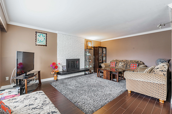 10030 143A St, Surrey 19