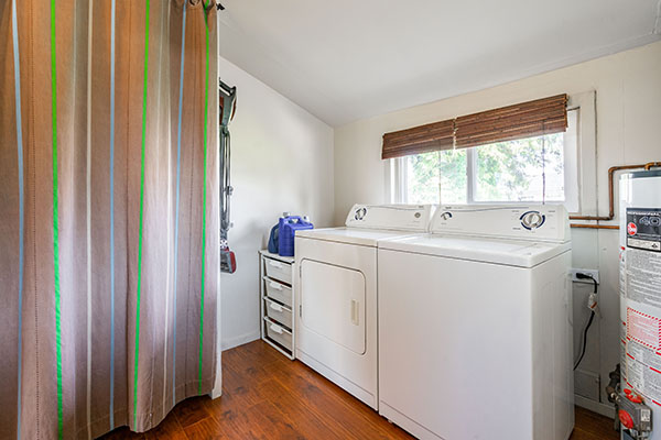 12471 113 Ave, Surrey 13