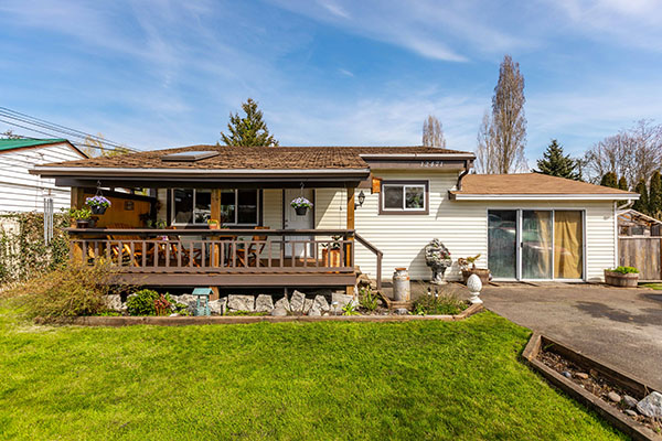 12471 113 Ave, Surrey