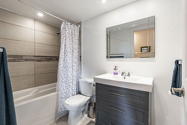 1803 740 Hamilton Street, New Westminster 12