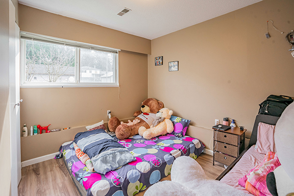 10030 143A St, Surrey 27