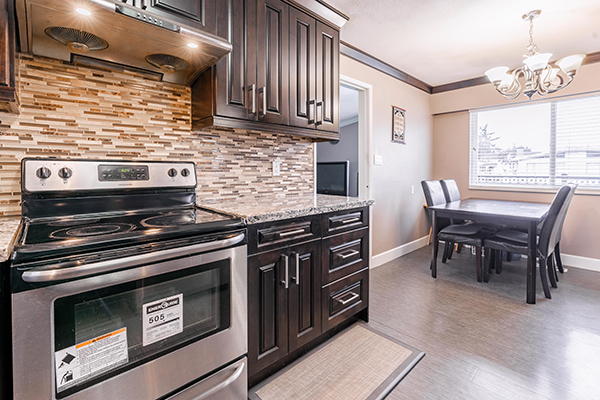 10030 143A St, Surrey 13