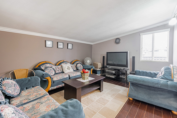10030 143A St, Surrey 12