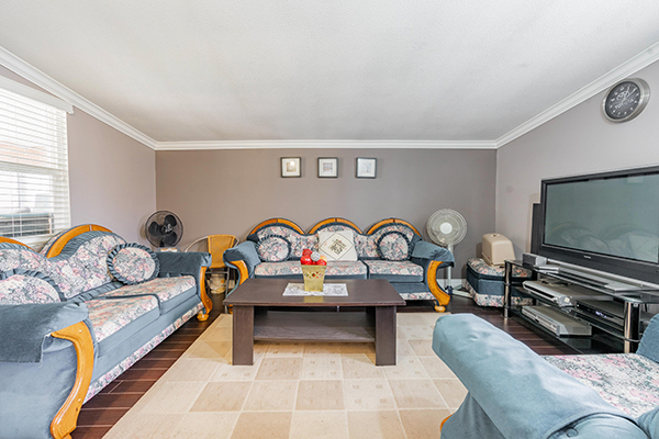 10030 143A St, Surrey 11