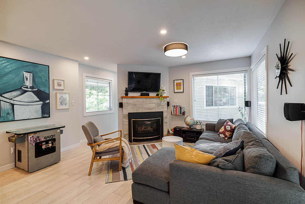 11 2223 St Johns Street, Port Moody 3