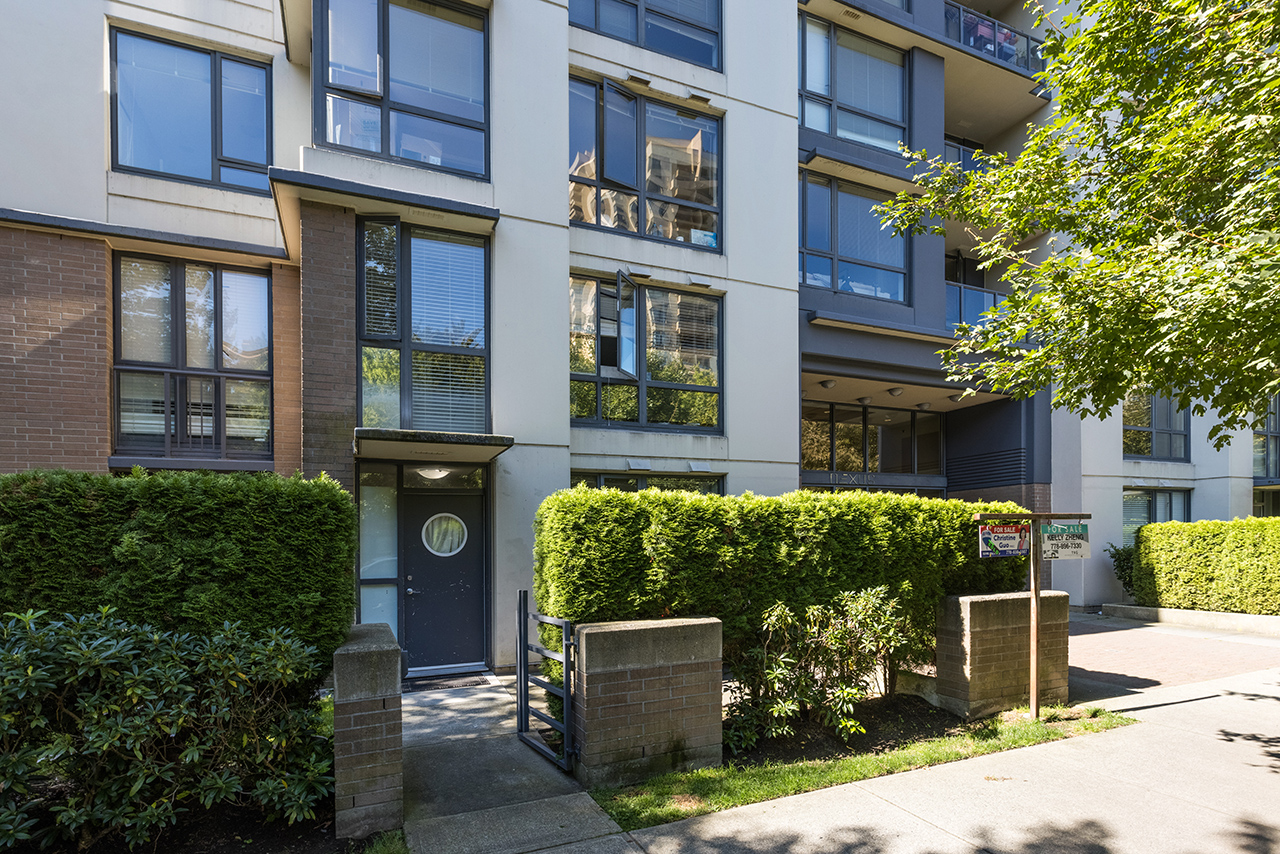 102 3588 Crowley Dr, Vancouver 14