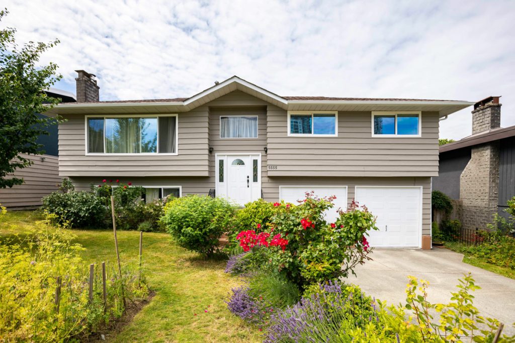 5555 Oben St, Vancouver