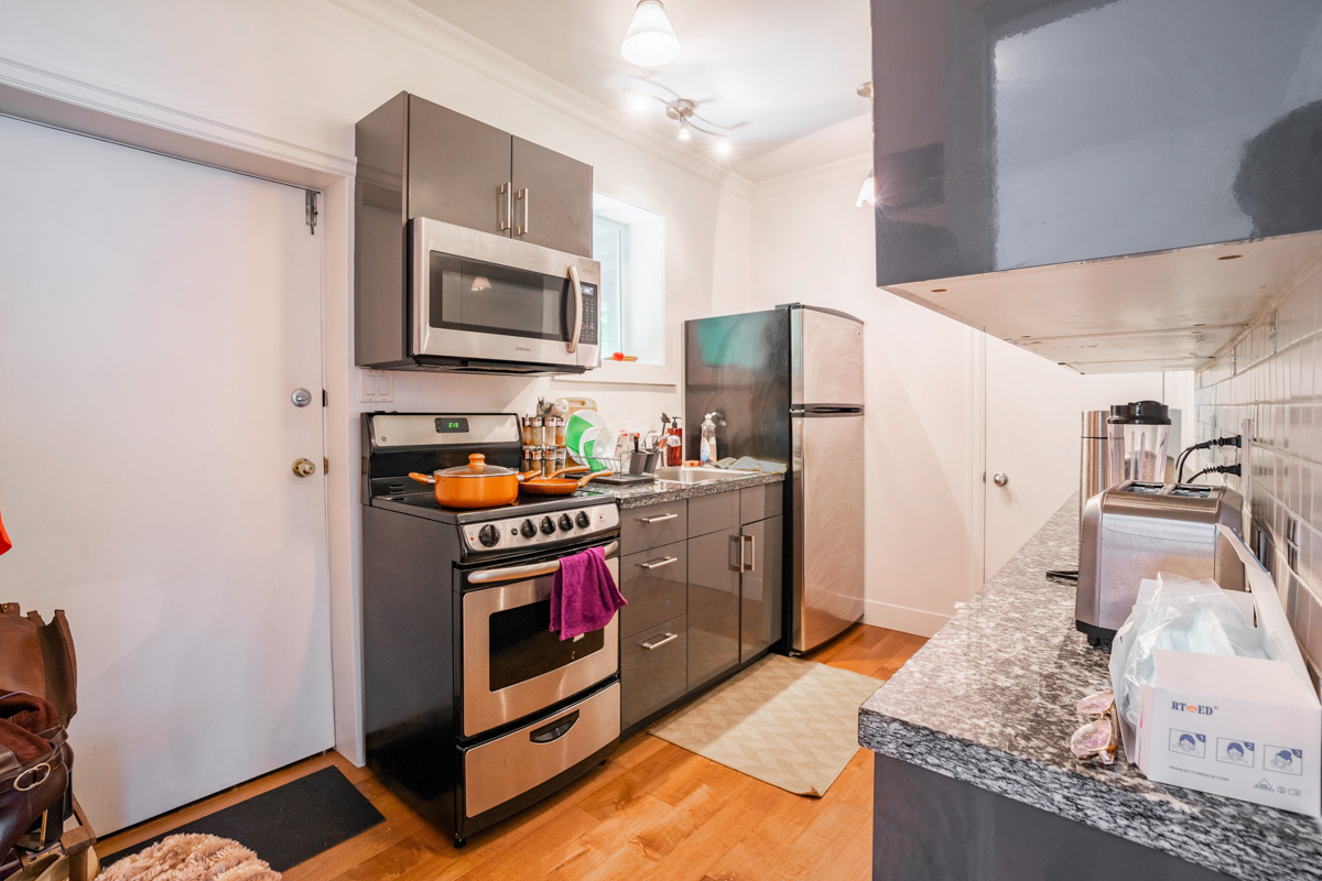 5555 Oben St, Vancouver 16