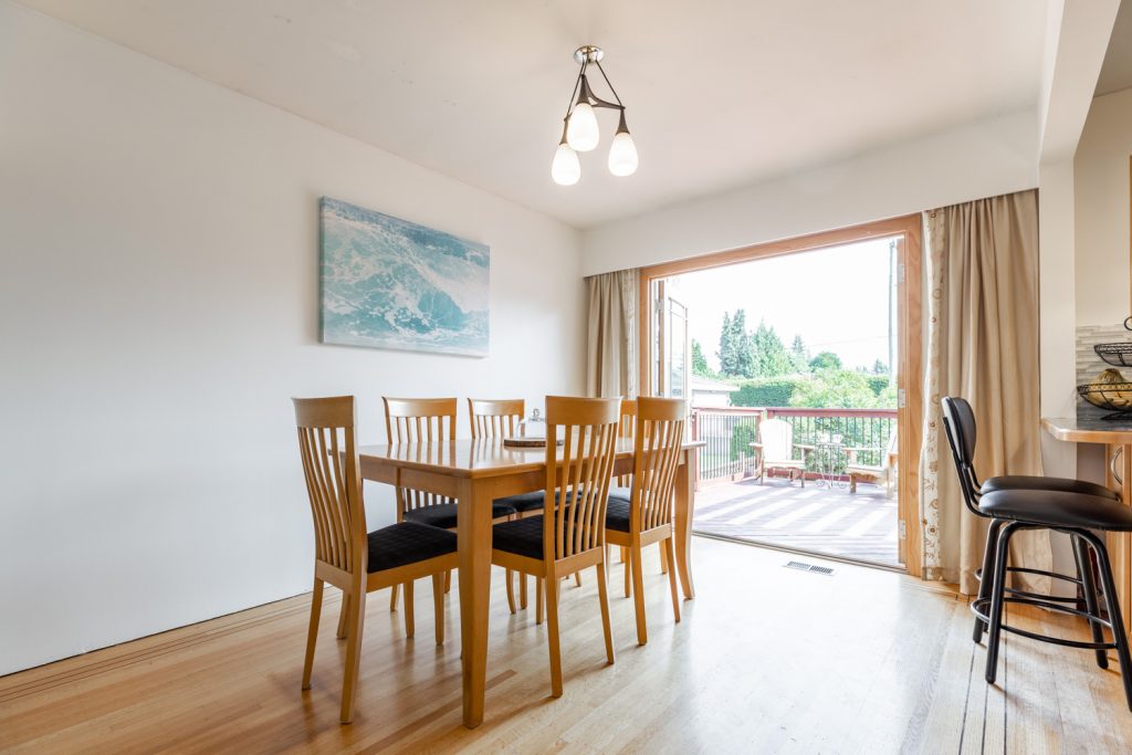 8742 ARMSTRONG AVE, Burnaby