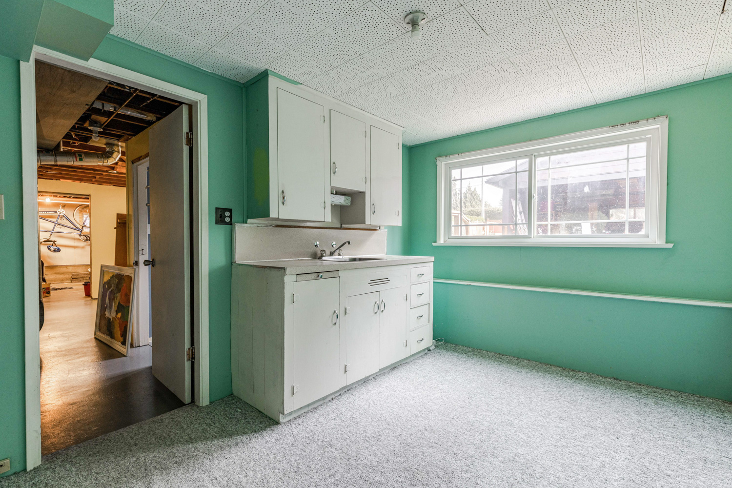 8742 ARMSTRONG AVE 15