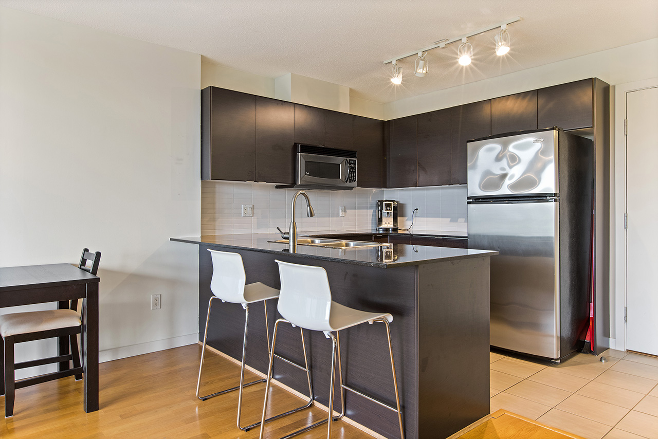 407 4118 Dawson St, Burnaby 4
