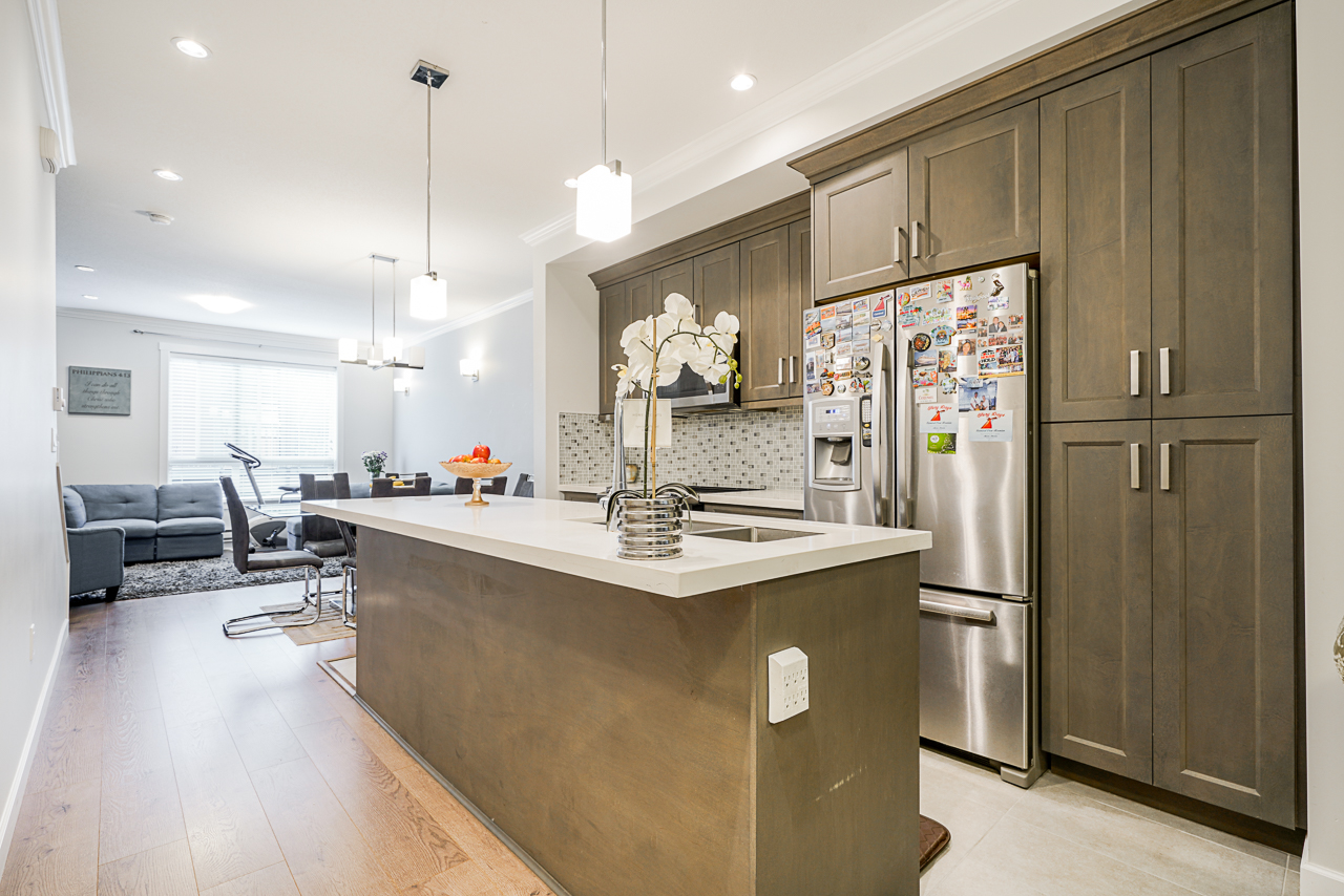 28 16127 87 Ave, Surrey 3