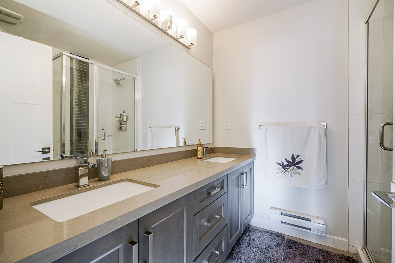 28 16127 87 Ave, Surrey 11