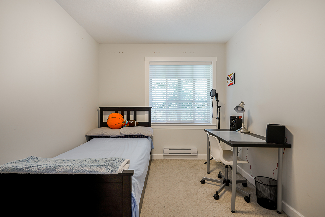 28 16127 87 Ave, Surrey 12