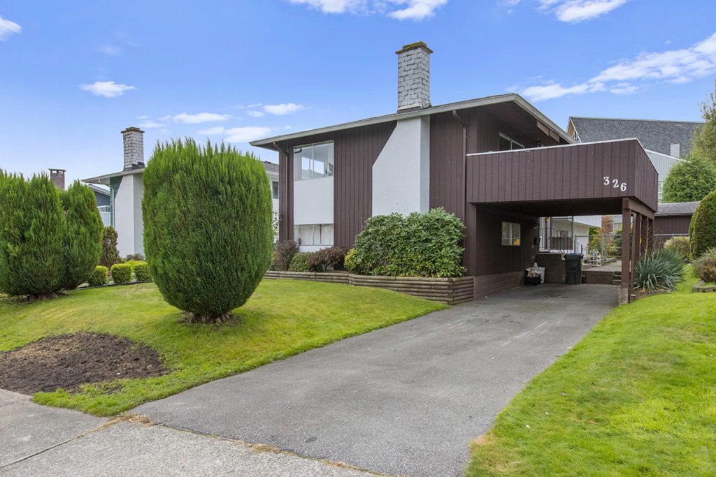 326 Wells Gray Pl, New Westminster