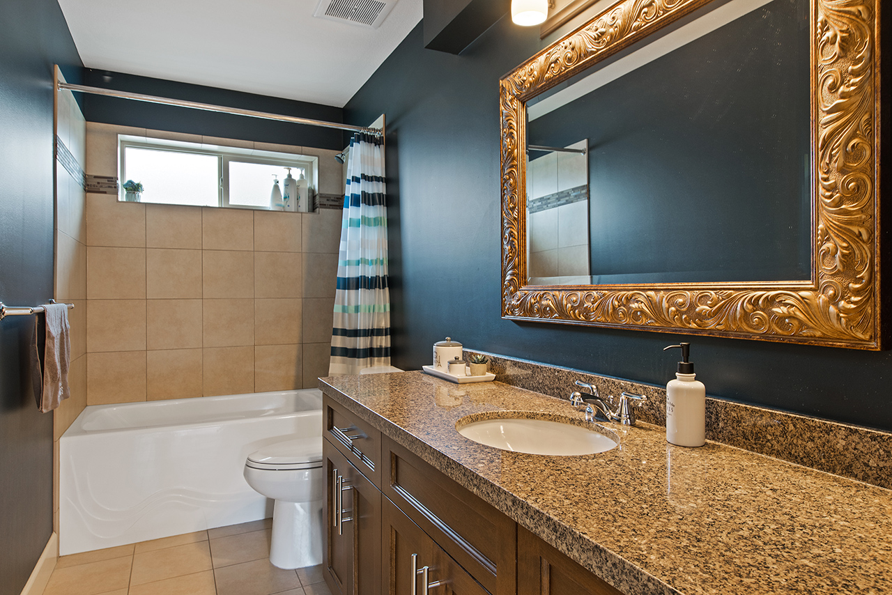 11226 236 St, Maple Ridge 16