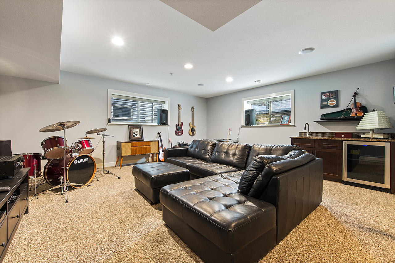 11226 236 St, Maple Ridge 17