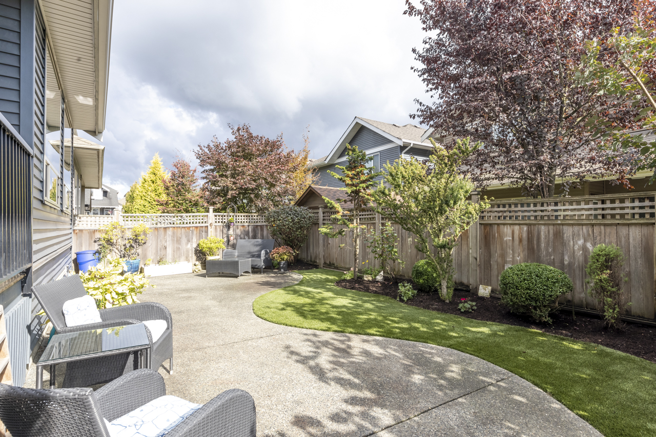 11226 236 St, Maple Ridge 22