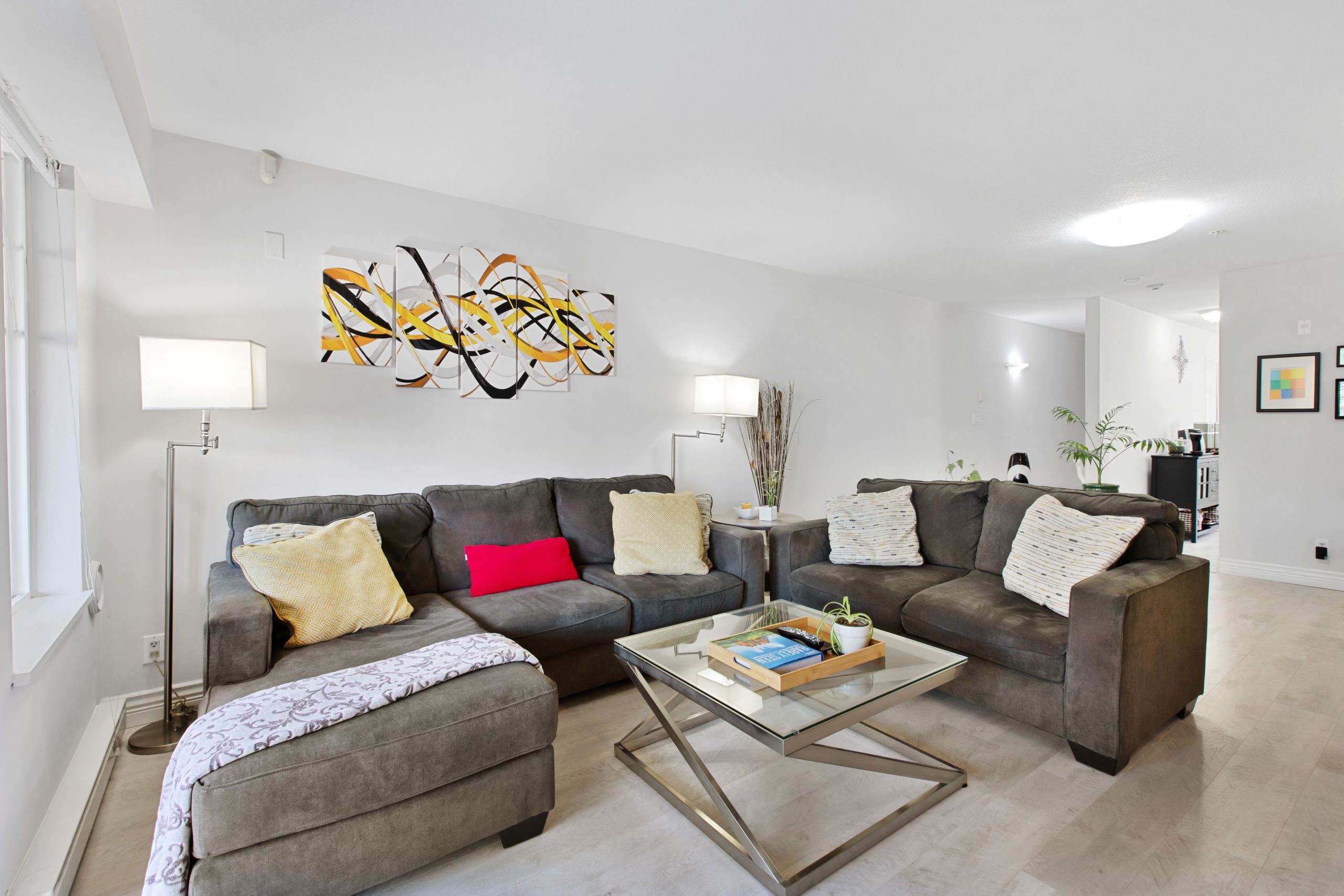 25 220 Tenth St, New Westminster 7