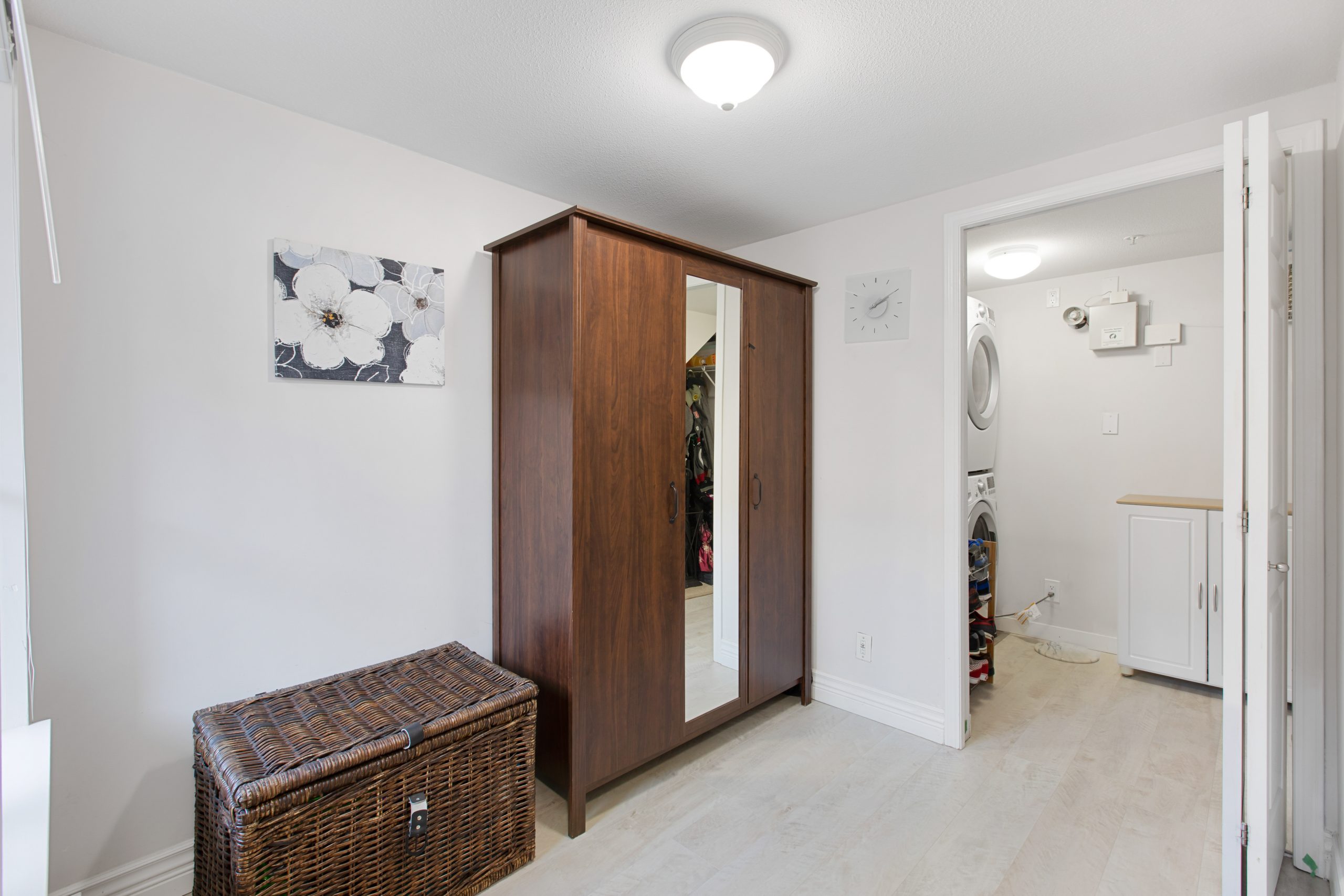 25 220 Tenth St, New Westminster 19