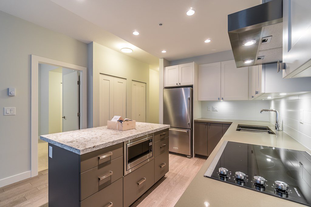 409 3399 NOEL DR 6