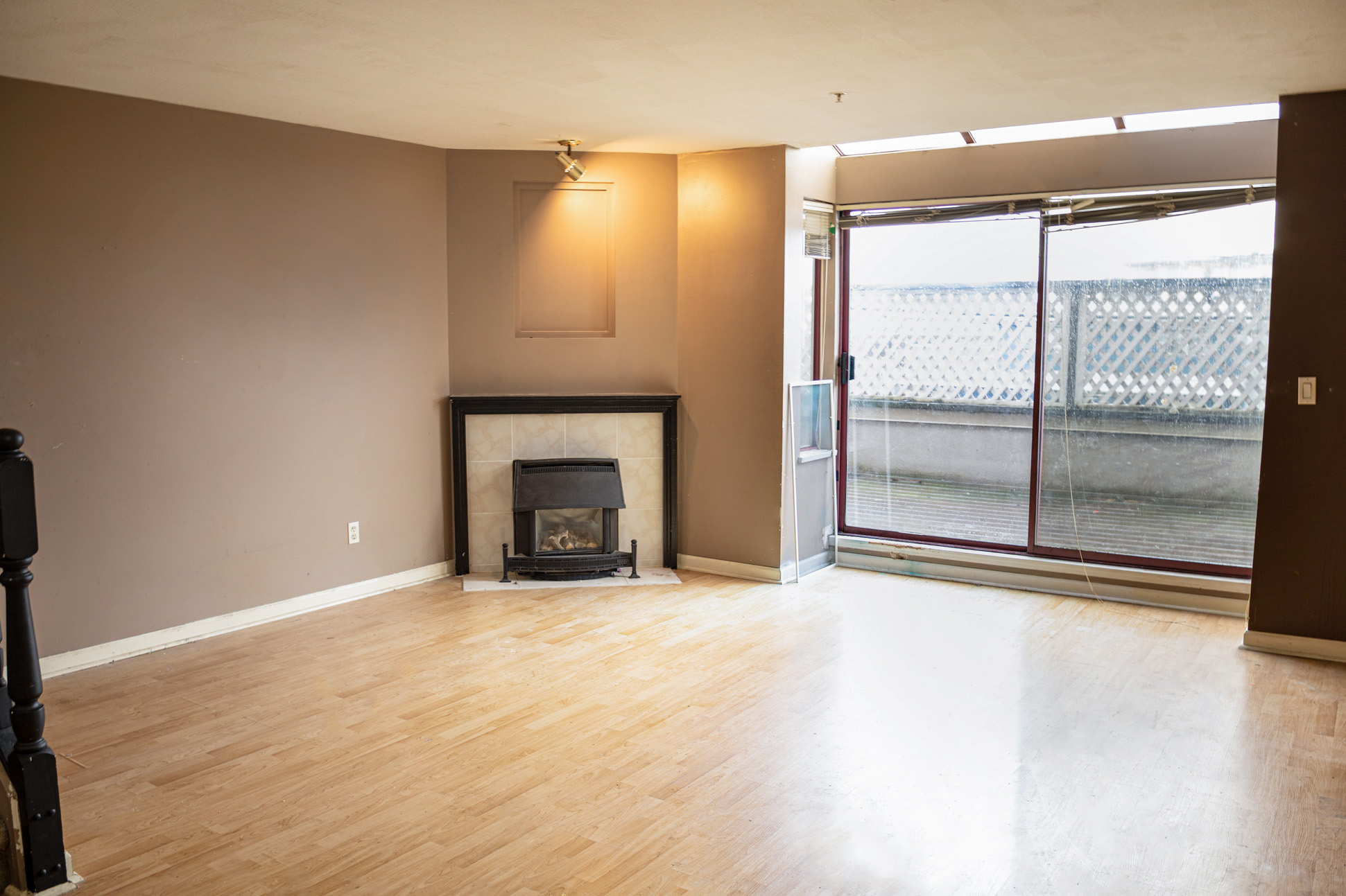 209 22356 McIntosh Ave, Maple Ridge 2