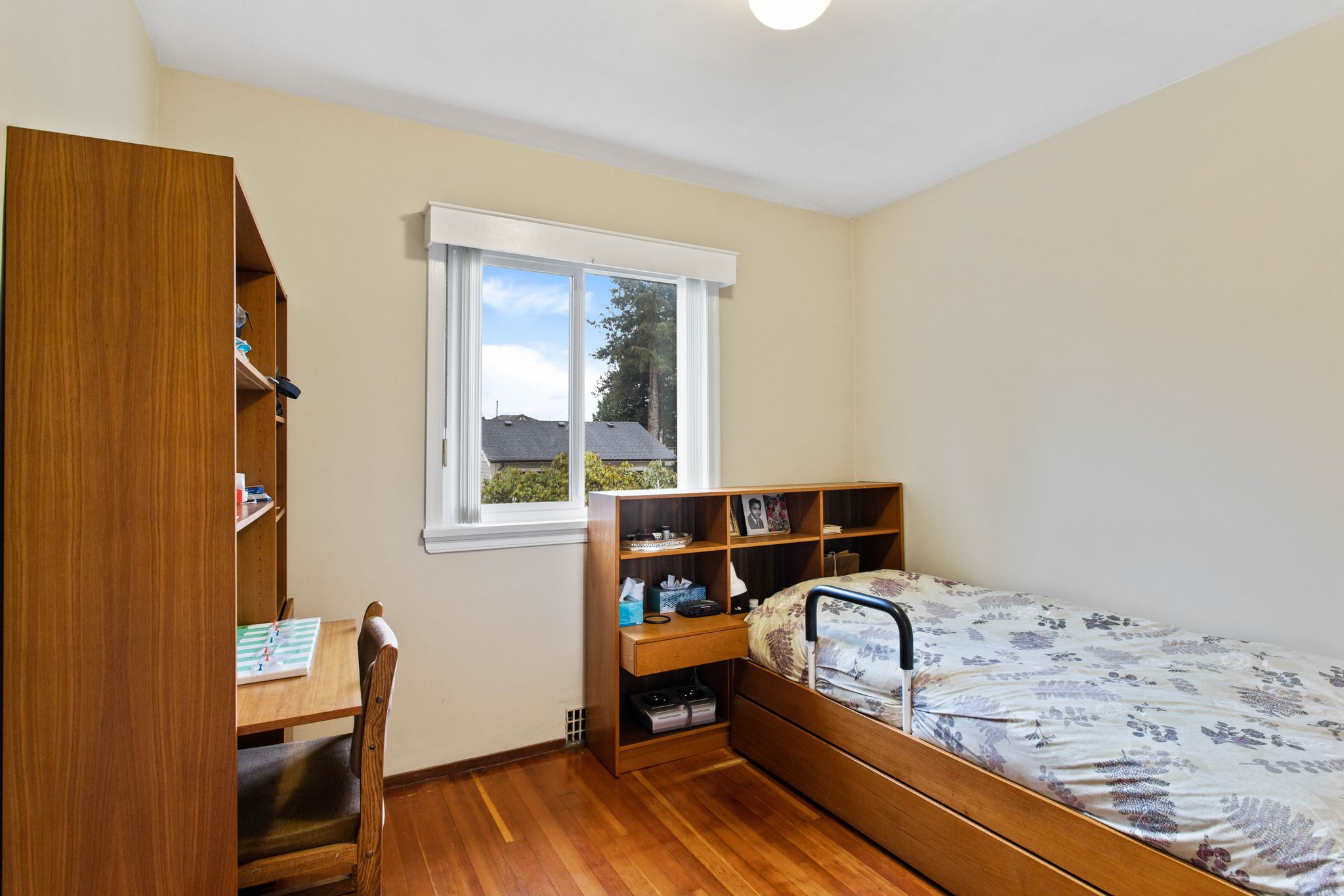 7310 JUBILEE AVENUE, BURNABY 12