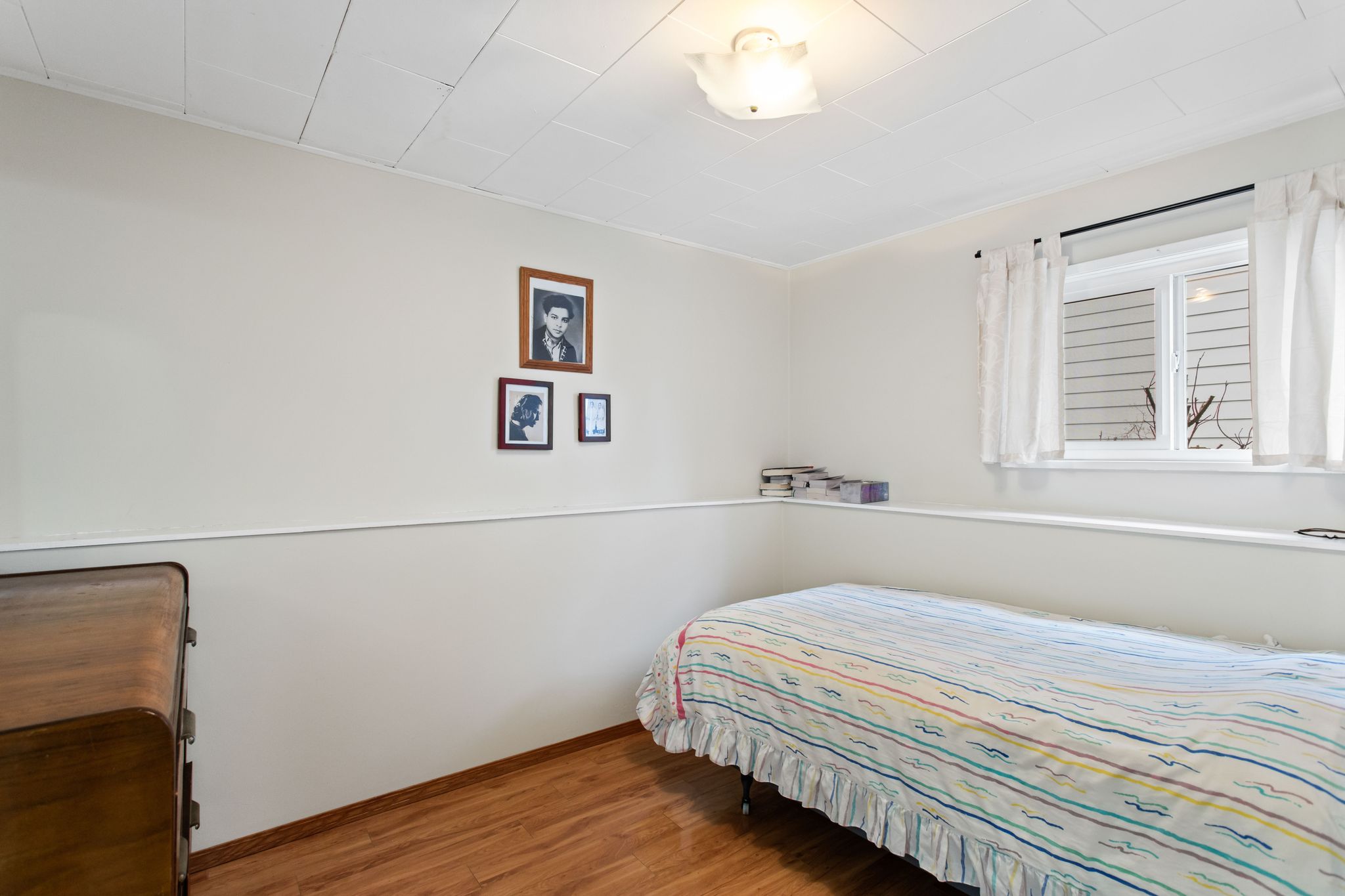 7310 JUBILEE AVENUE, BURNABY 14
